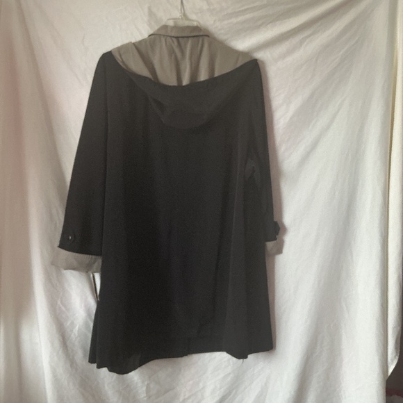Gallery All Weather Trench Coat size 3X. - Picture 2 of 10